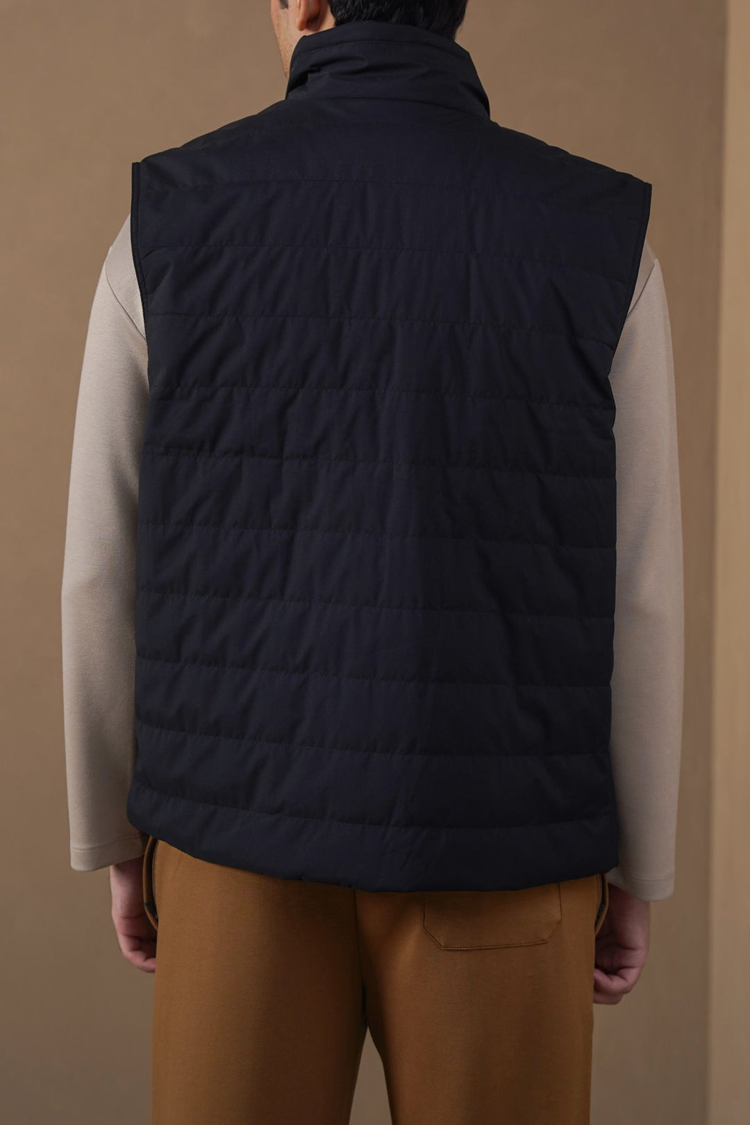 BLACK EVERYDAY GILET