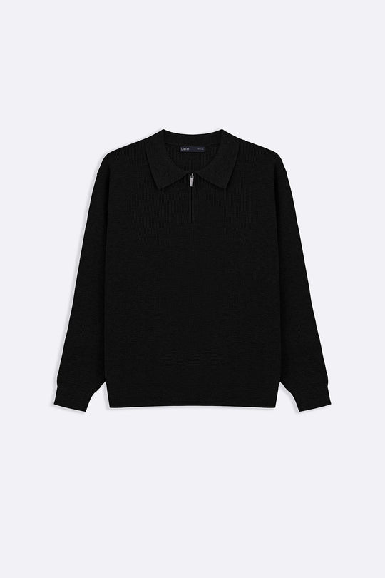 BLACK CLASSIC COLLAR SWEATER