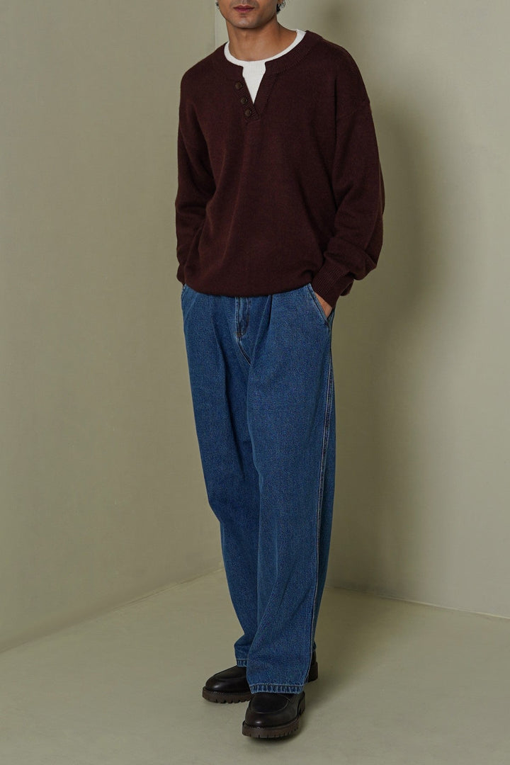 BROWN CAMPUS HENLEY SWEATER