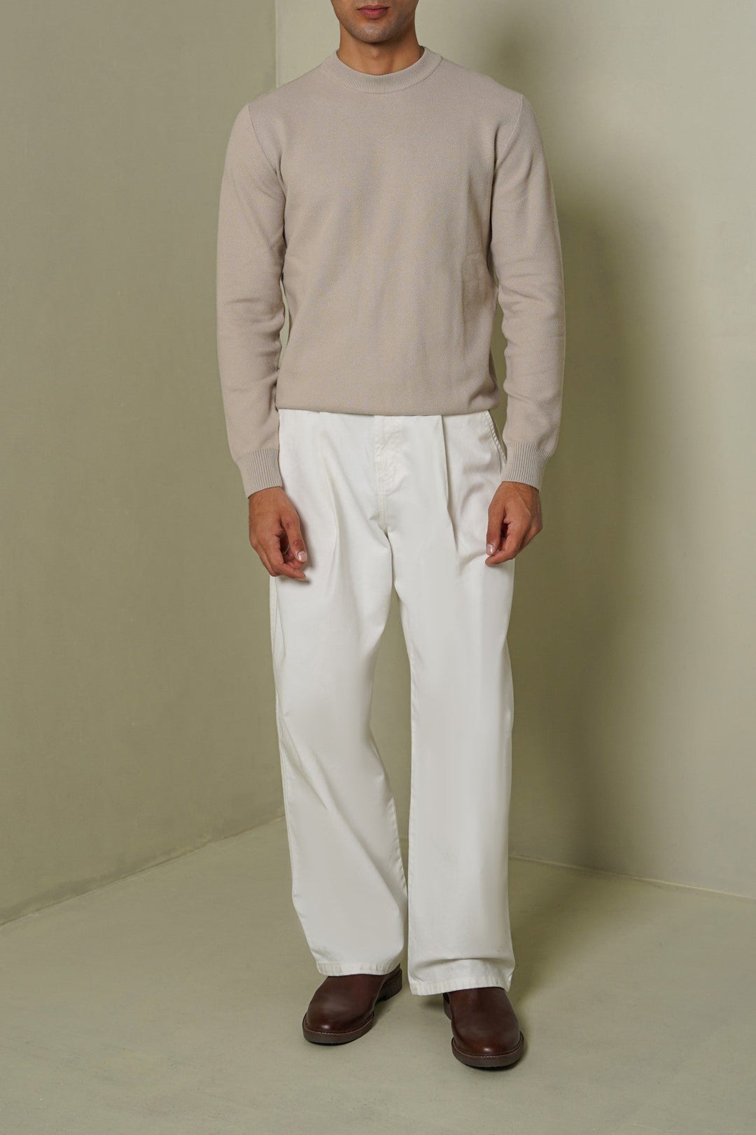 BEIGE CAMBRIDGE CREWNECK SWEATER