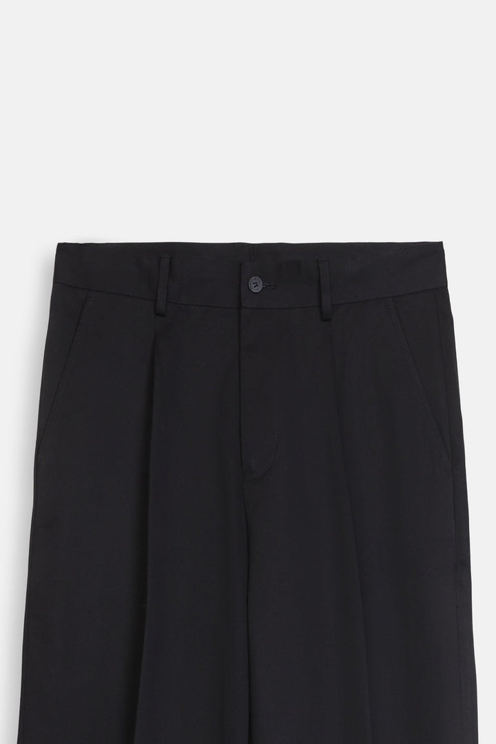 RELAXED PLEATED PANTS