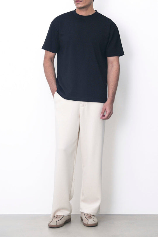 BLACK OFF-DUTY TEE