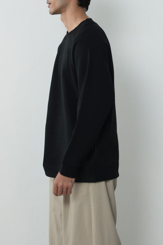 ESSENTIAL RAGLAN SWEAT