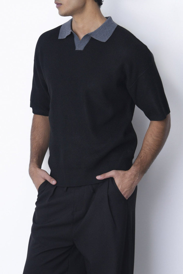 BLACK CONTRAST COLLAR POLO