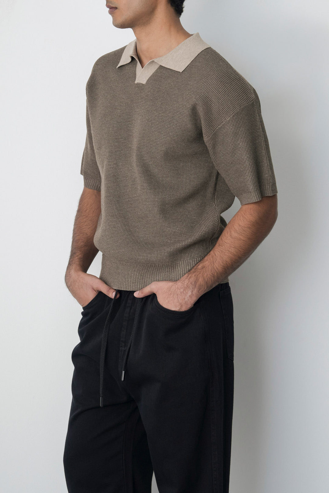 CONTRAST COLLAR POLO