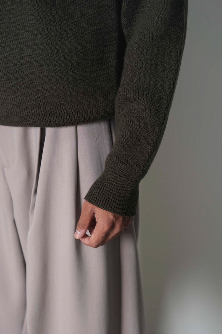 TEXTURED RAGLAN SWEATER