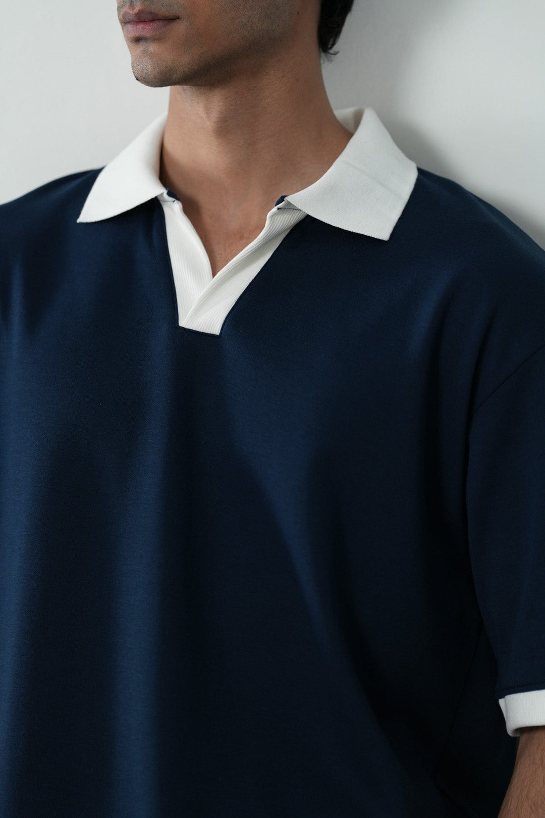 CONTRASTING EASY COLLAR POLO