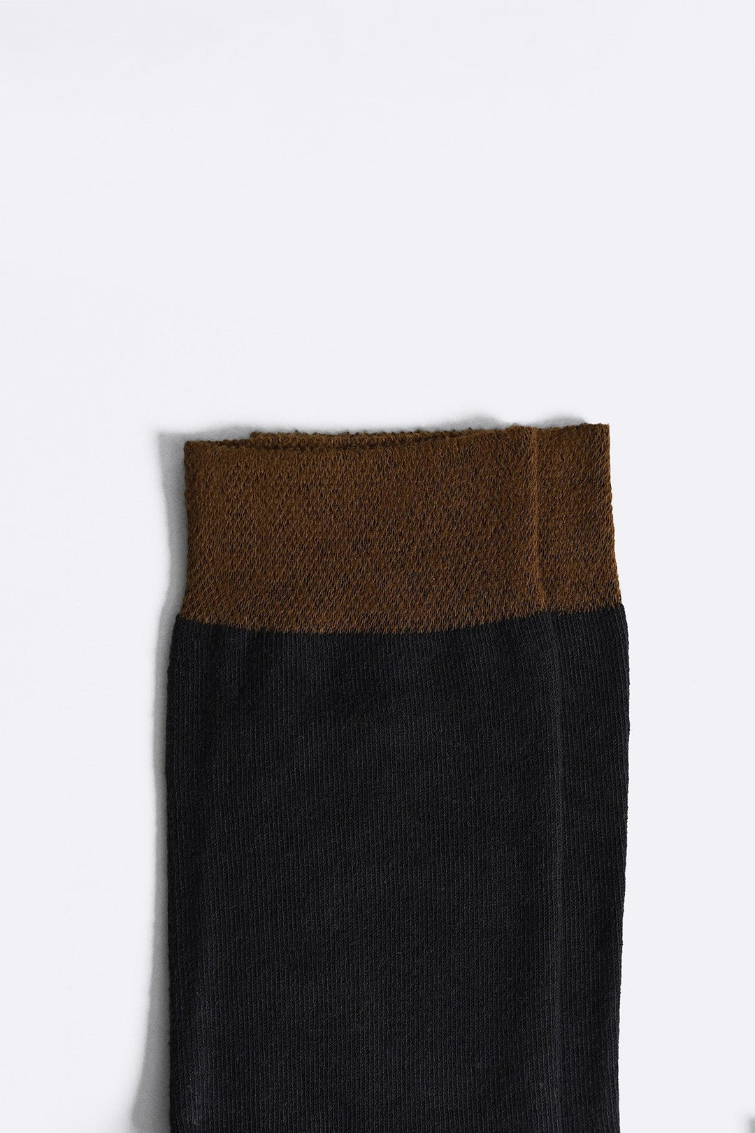 BROWN CREW LENGTH SOCKS WITH STRIPE