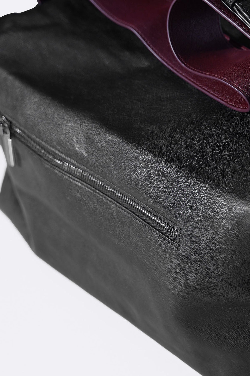 BLACK EVERYDAY SLING