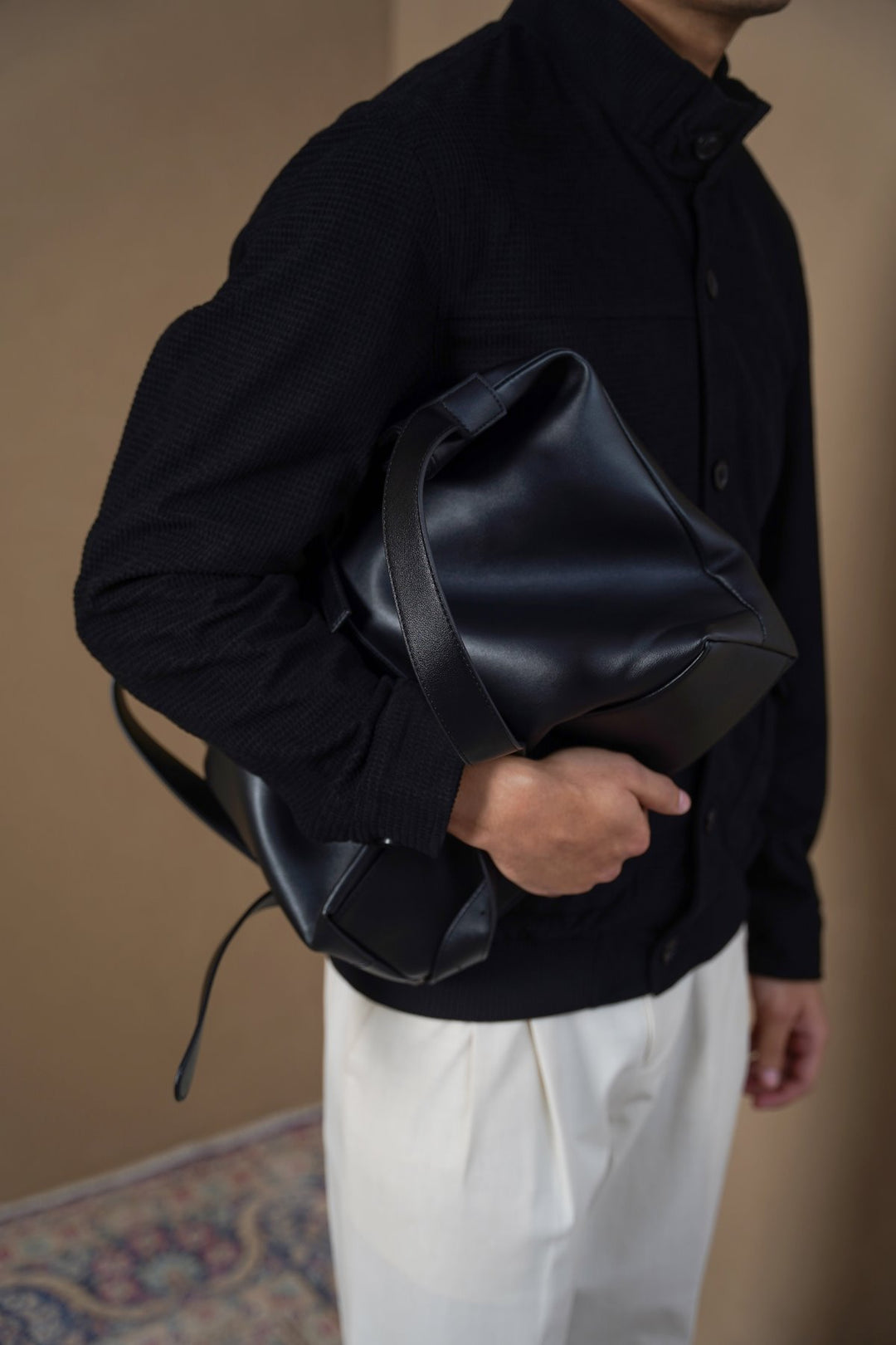 BLACK CITY SLOUCH BAG