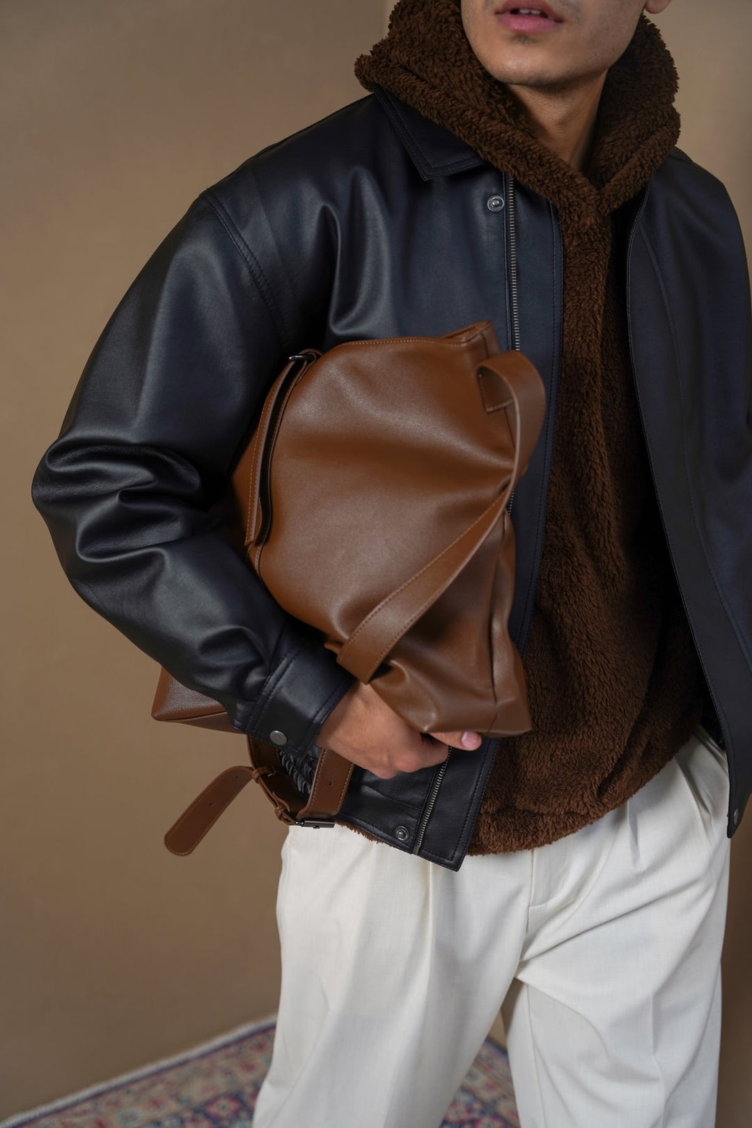 BROWN CITY SLOUCH BAG