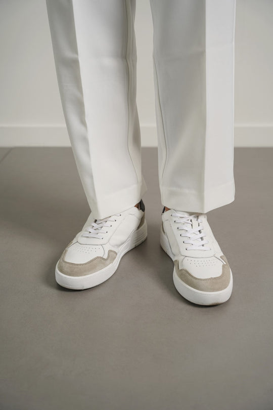 WHITE LACE-UP LEATHER SNEAKERS