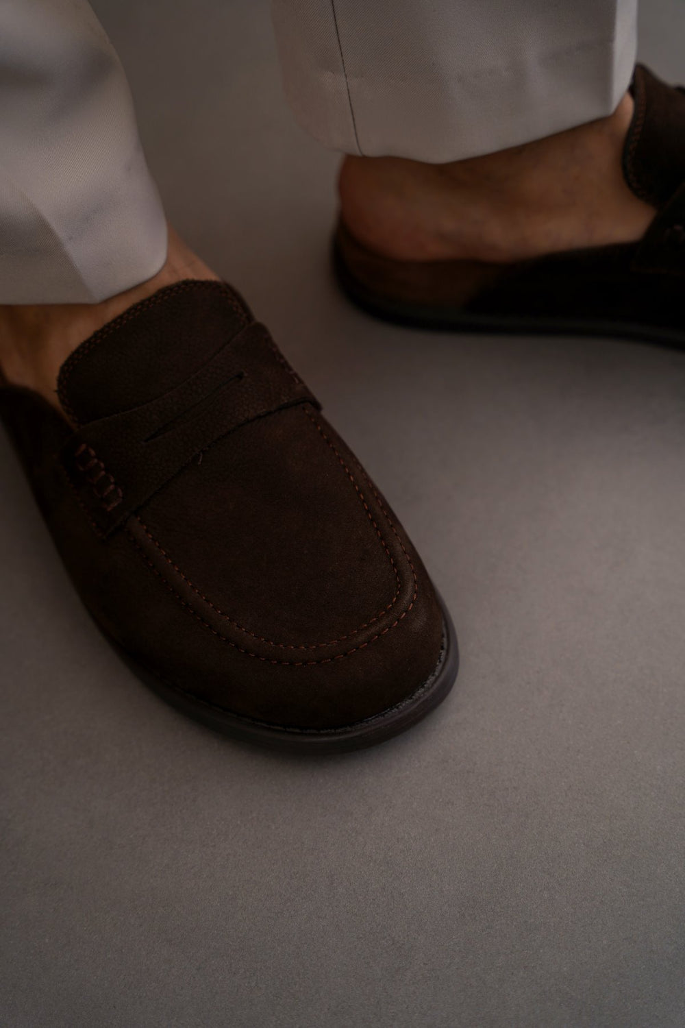 COFFEE PEBBLE GRAIN MULES