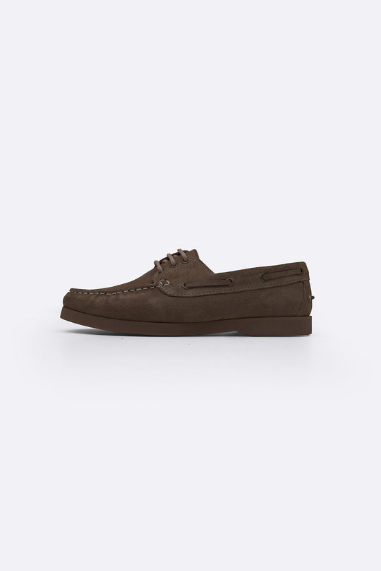 BEIGE SOFT SUEDE BOAT SHOES