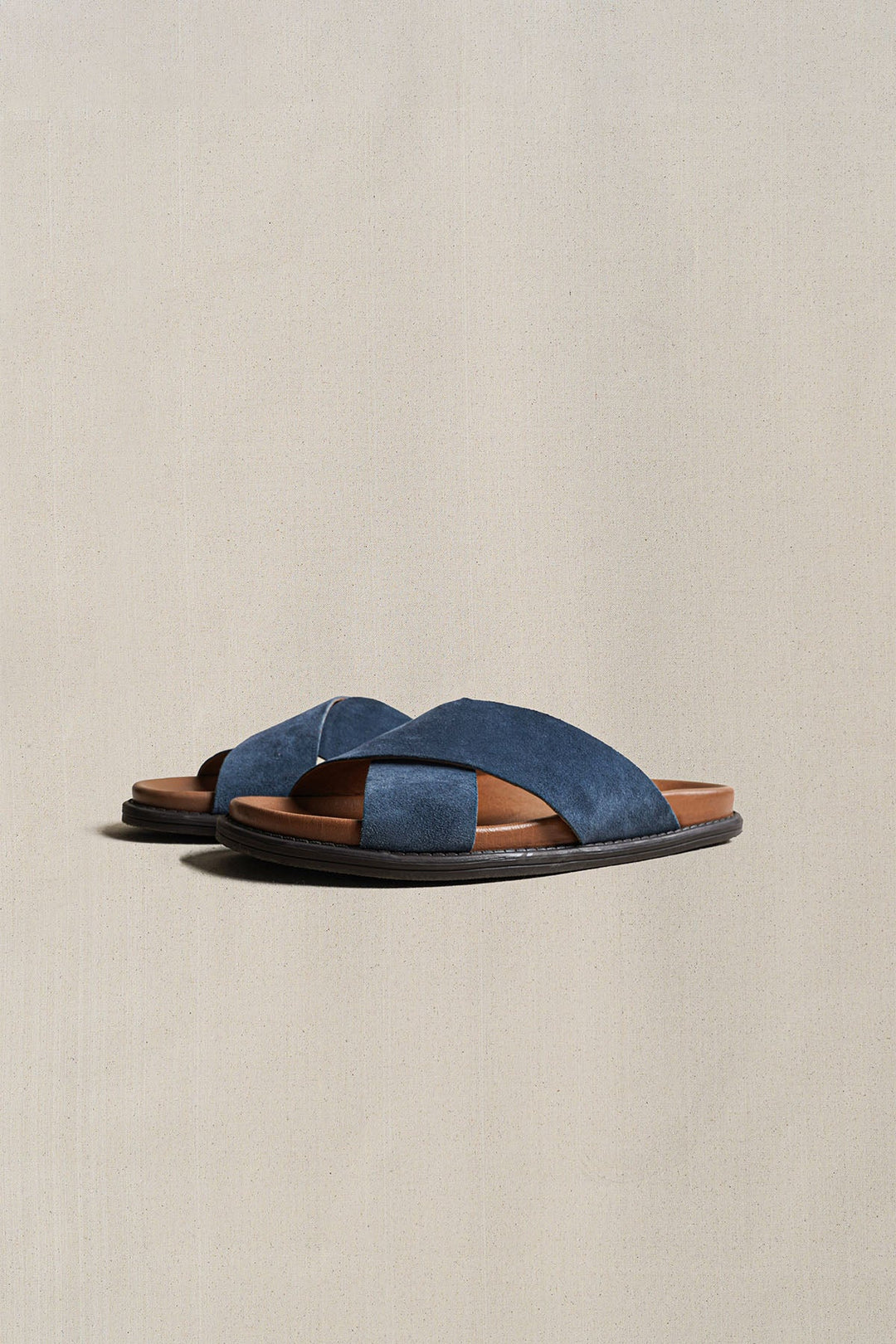 LIGHT BLUE NOMAD LEATHER SLIDES