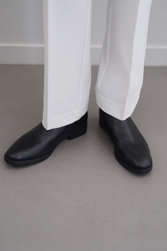 BLACK CLASSIC LEATHER CHELSEAS