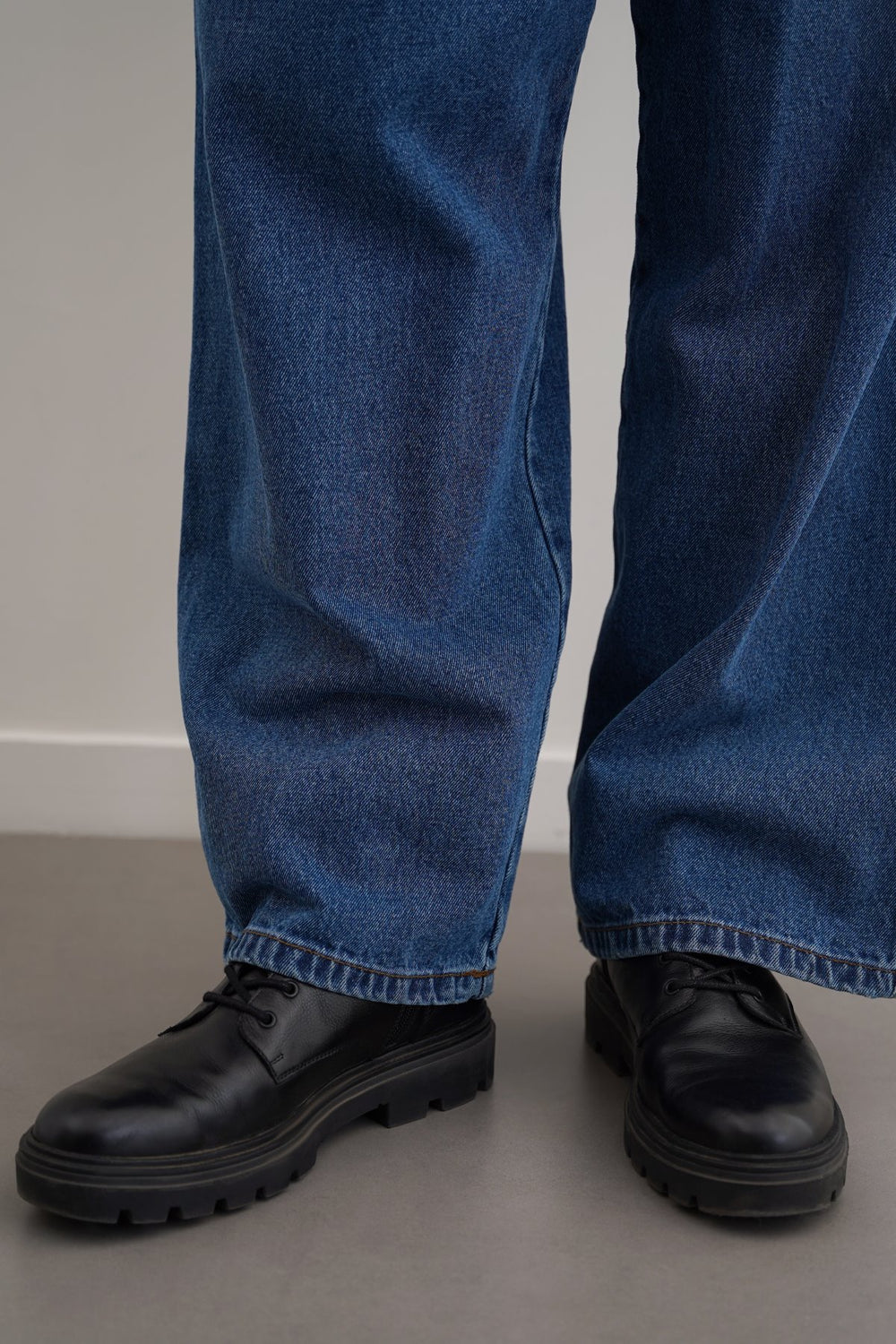 BLACK CHUNKY LEATHER BIKER BOOTS