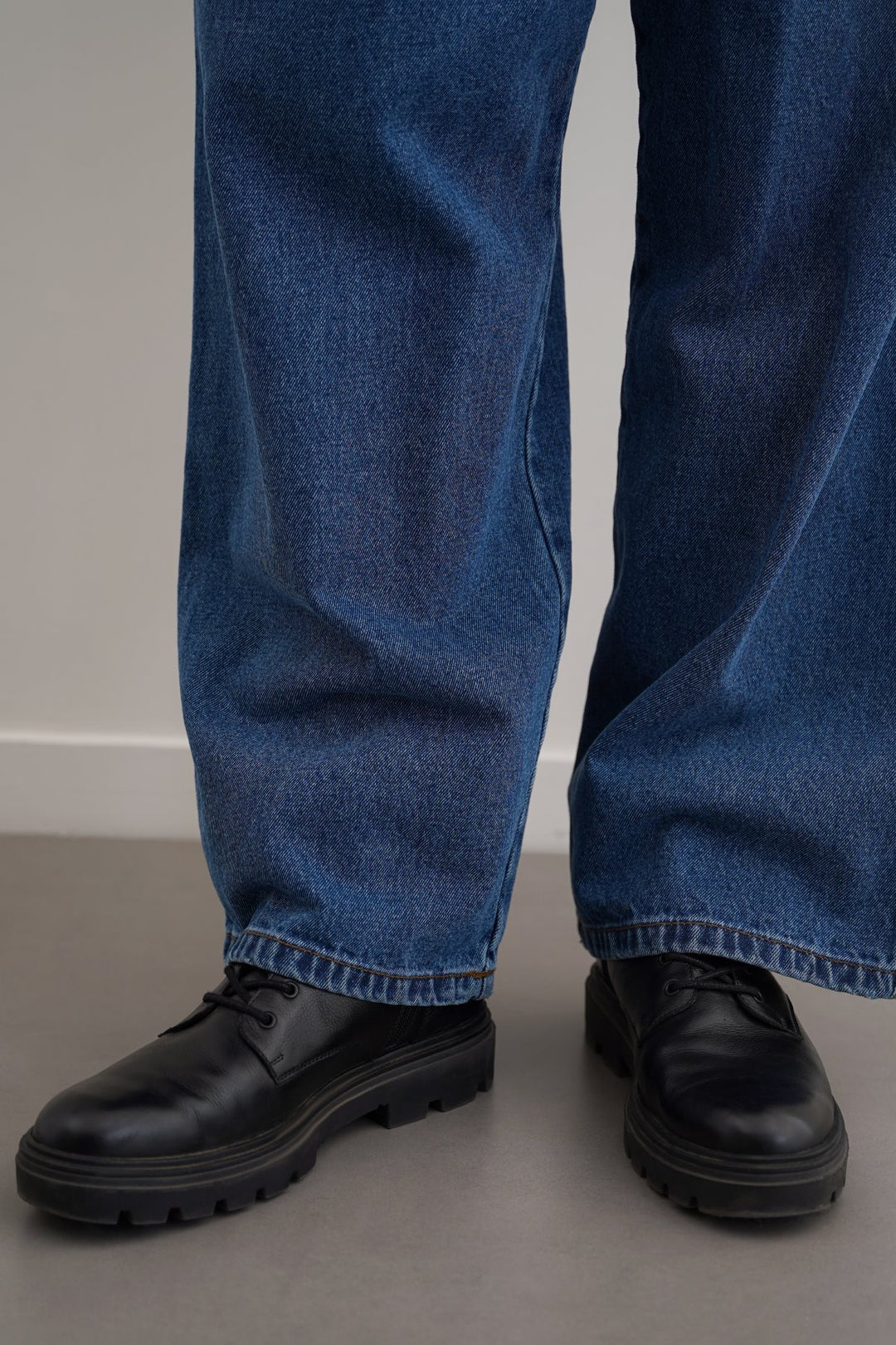 BLACK CHUNKY LEATHER BIKER BOOTS