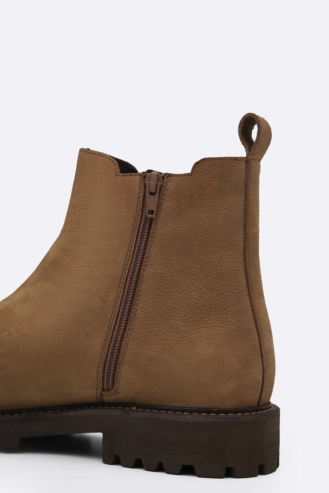 TAUPE LEATHER CHELSEA BOOTS
