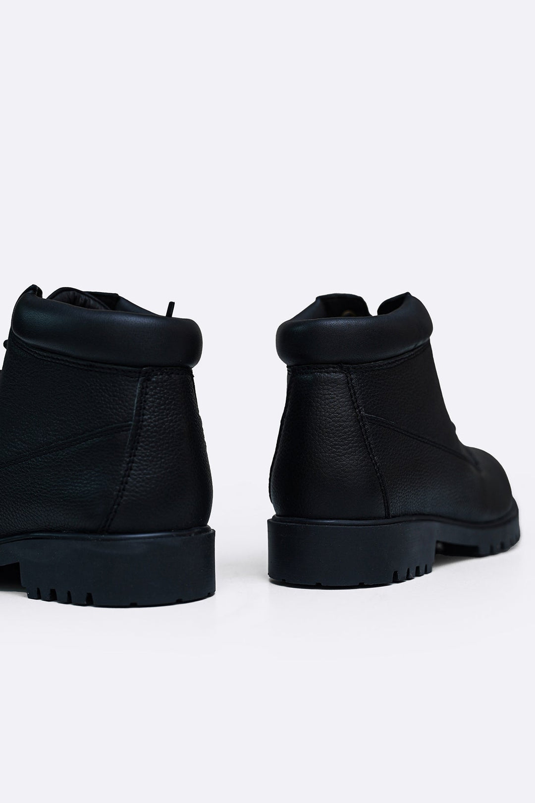 BLACK TITAN LEATHER BOOT