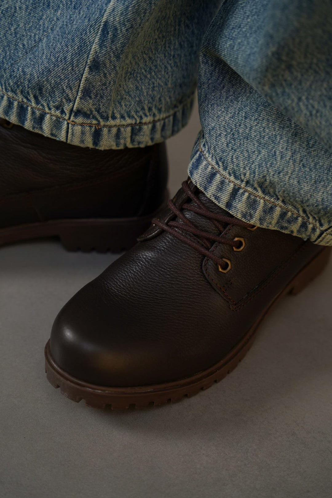BROWN TITAN LEATHER BOOT