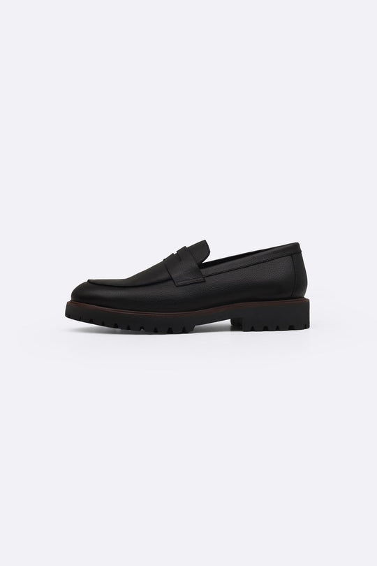 BLACK CHUNKY LEATHER LOAFERS