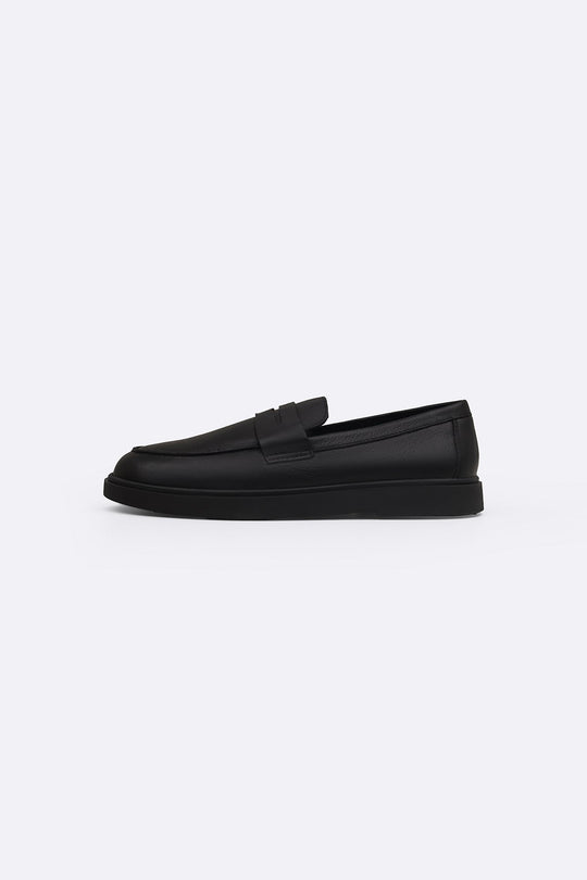BLACK EVERYDAY LEATHER LOAFERS