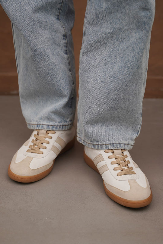 BEIGE STREET LEATHER SNEAKERS