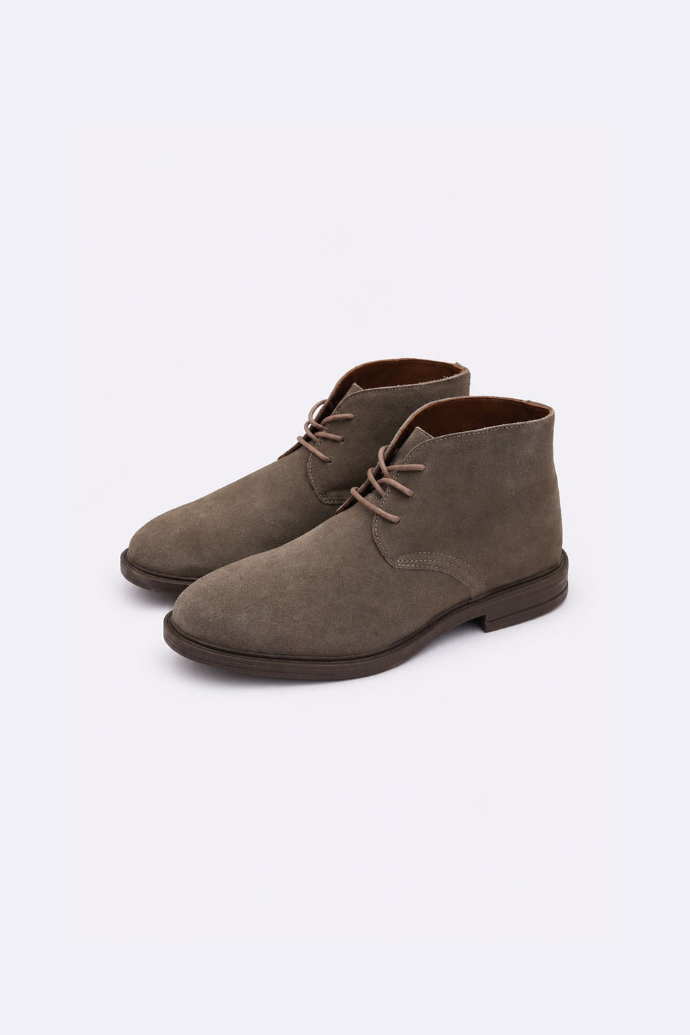 TAUPE SUEDE CHUKKA BOOTS