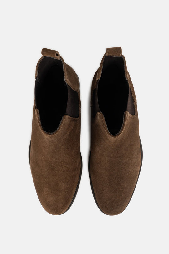 SLEEK SUEDE CHELSEAS
