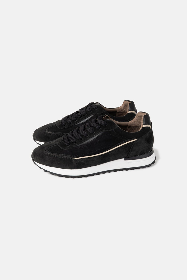 RETRO LEATHER SNEAKERS