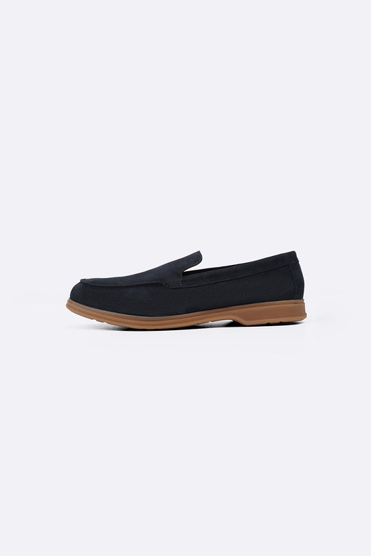 NAVY COMFORTABLE LEATHER LOAFERS
