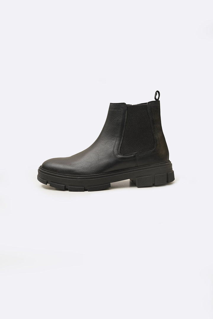 BLACK CHUNKY LEATHER BOOTS
