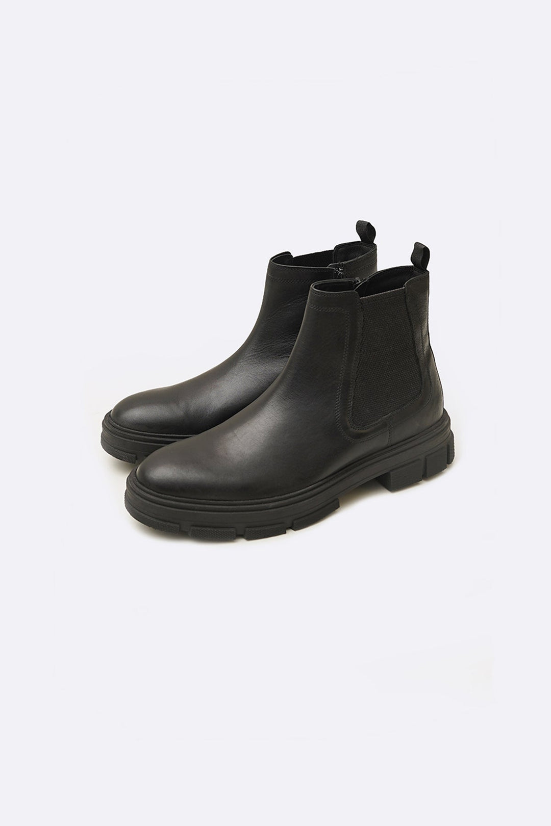 BLACK CHUNKY LEATHER BOOTS