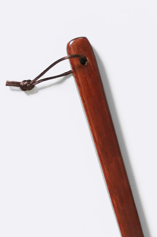 LIGHT BROWN WOODEN SHOEHORN