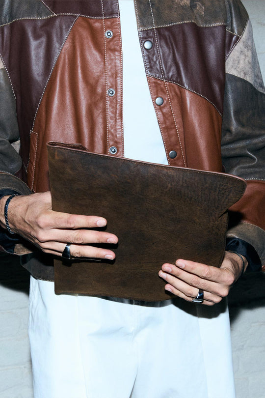 BROWN LAPTOP SLEEVE IN GENUINE LEATHER