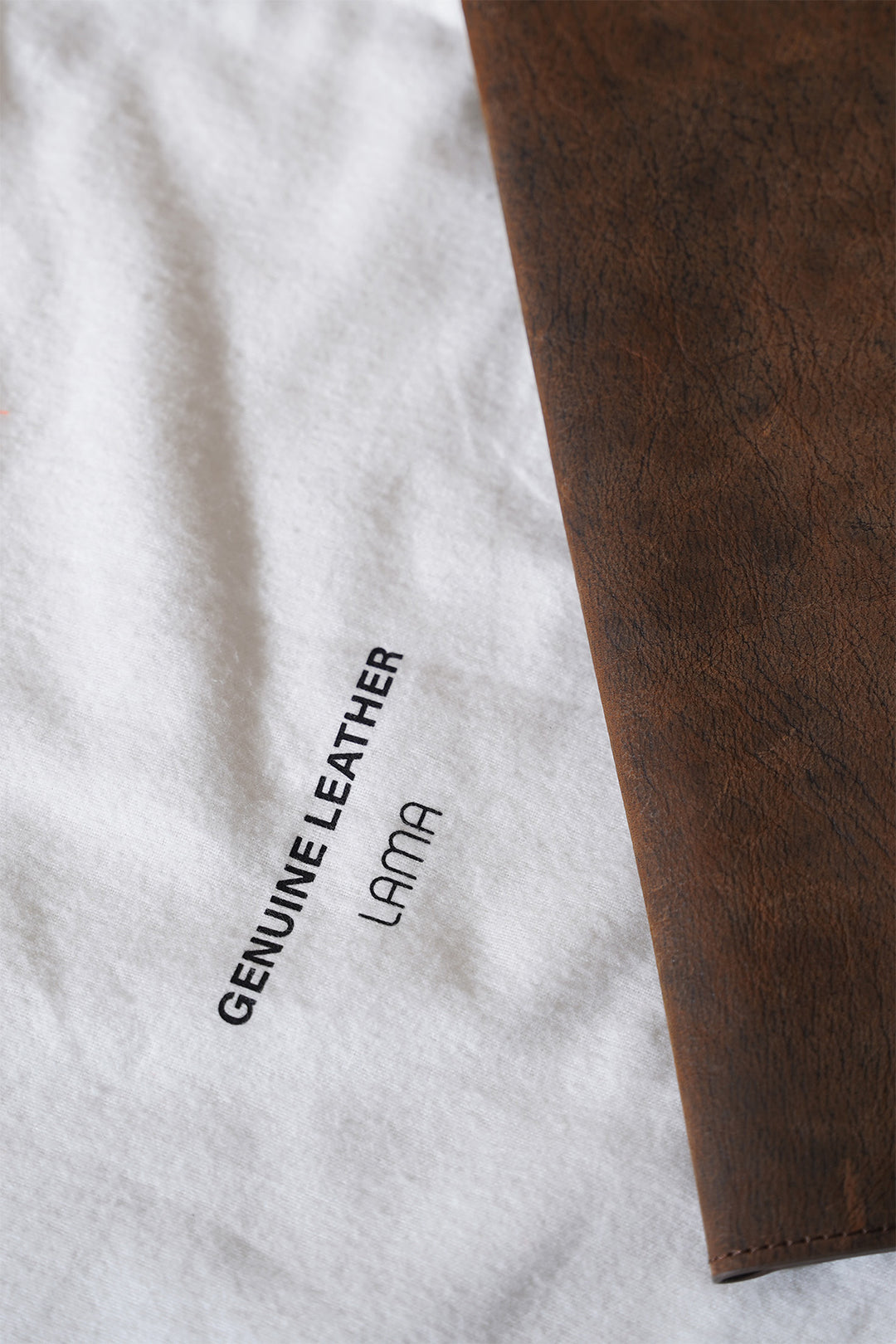 BROWN LAPTOP SLEEVE IN GENUINE LEATHER