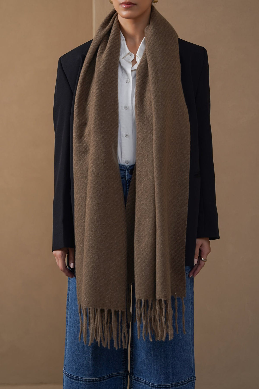 TAUPE COZY WEAVE SCARF