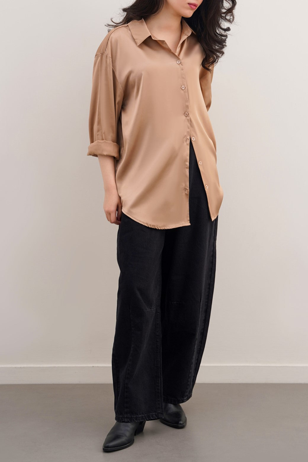 BEIGE BASIC SILK SHIRT