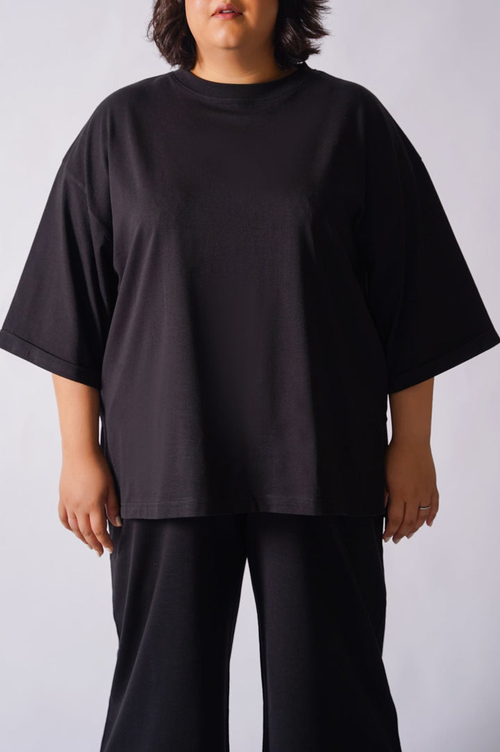 BLACK CURVE DROP T-SHIRT