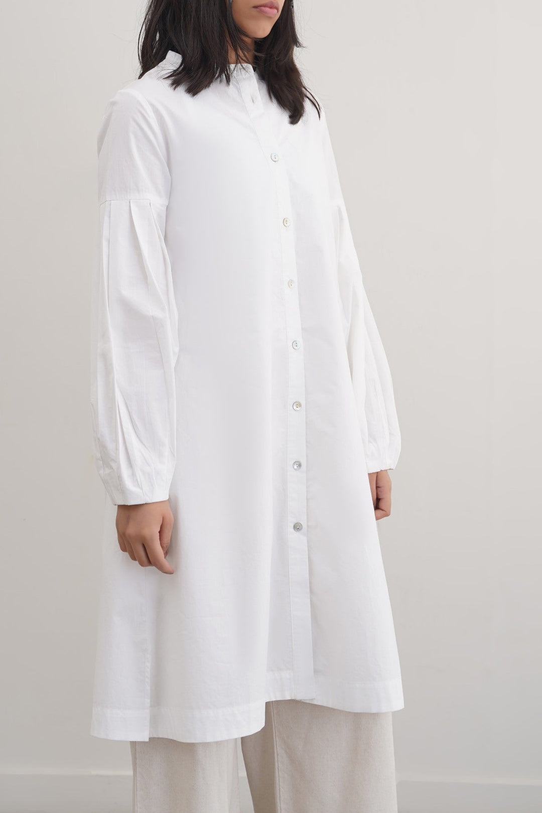 WHITE MINIMALIST TUNIC DRESS