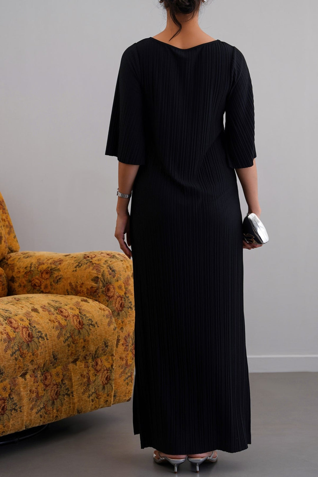 BLACK CONTOUR MAXI DRESS