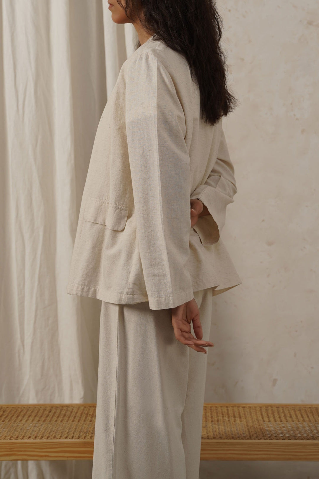 BEIGE COLLARLESS LINEN BLAZER