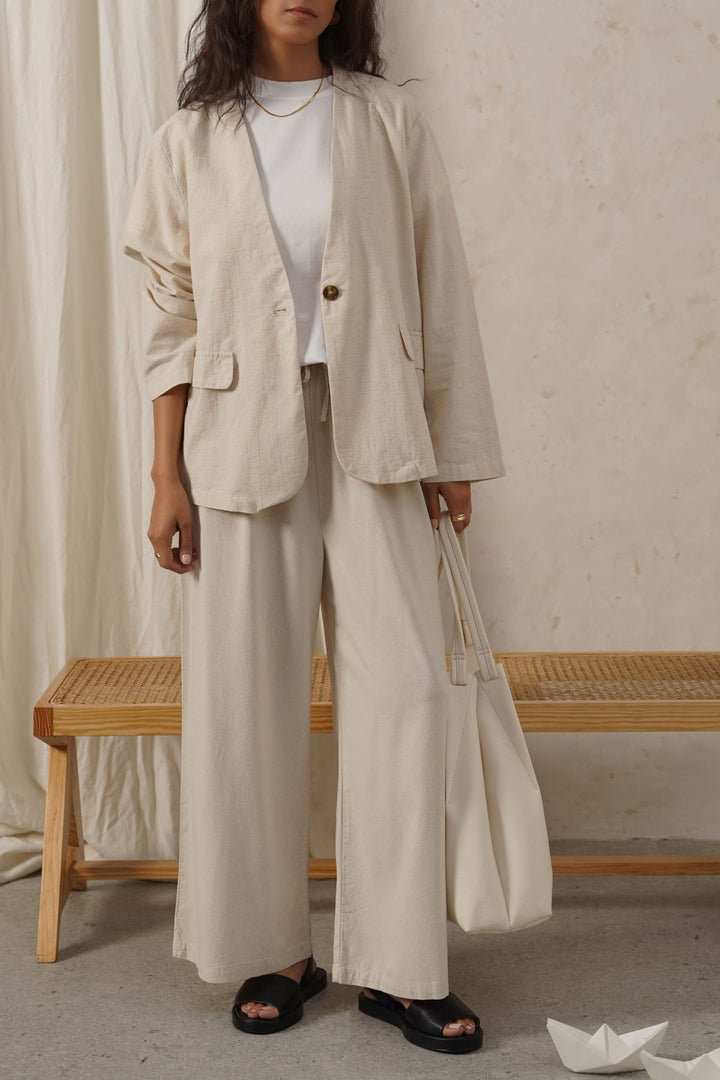 BEIGE COLLARLESS LINEN BLAZER