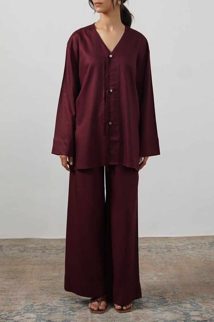 BURGUNDY FREESTYLE BOW BLOUSE