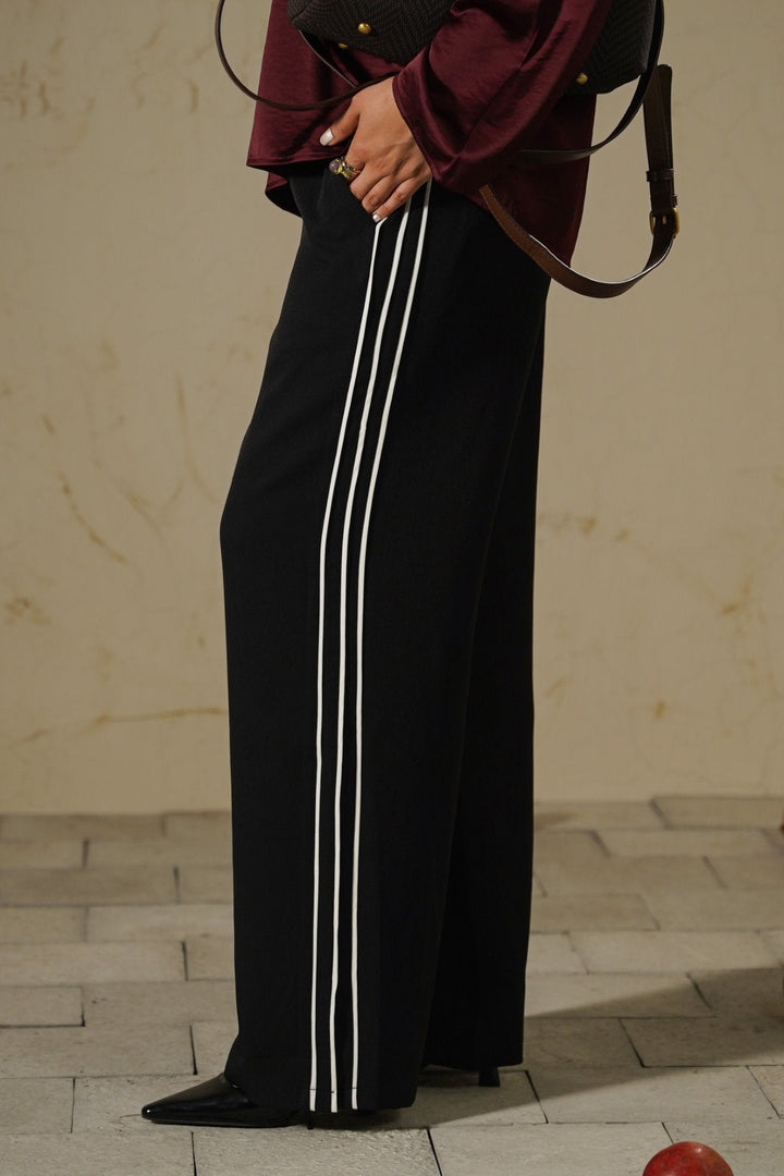 BLACK SPORTS CHIC WIDE PANTS