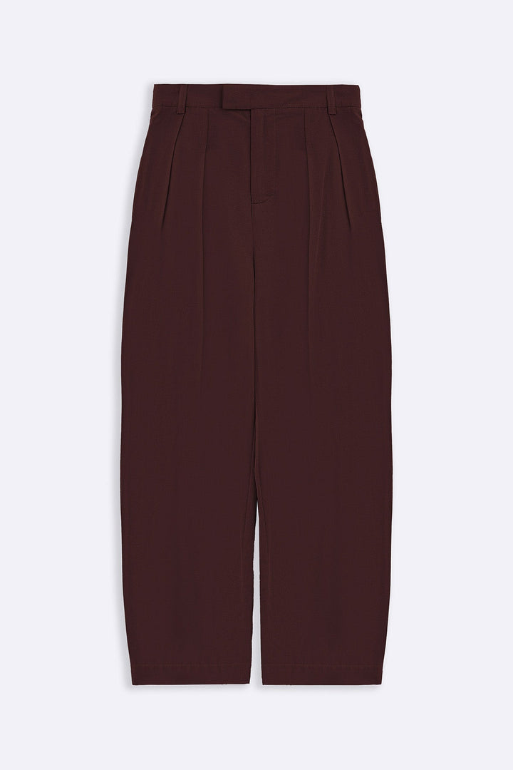 BURGUNDY SLOUCHY PLEATED PANTS