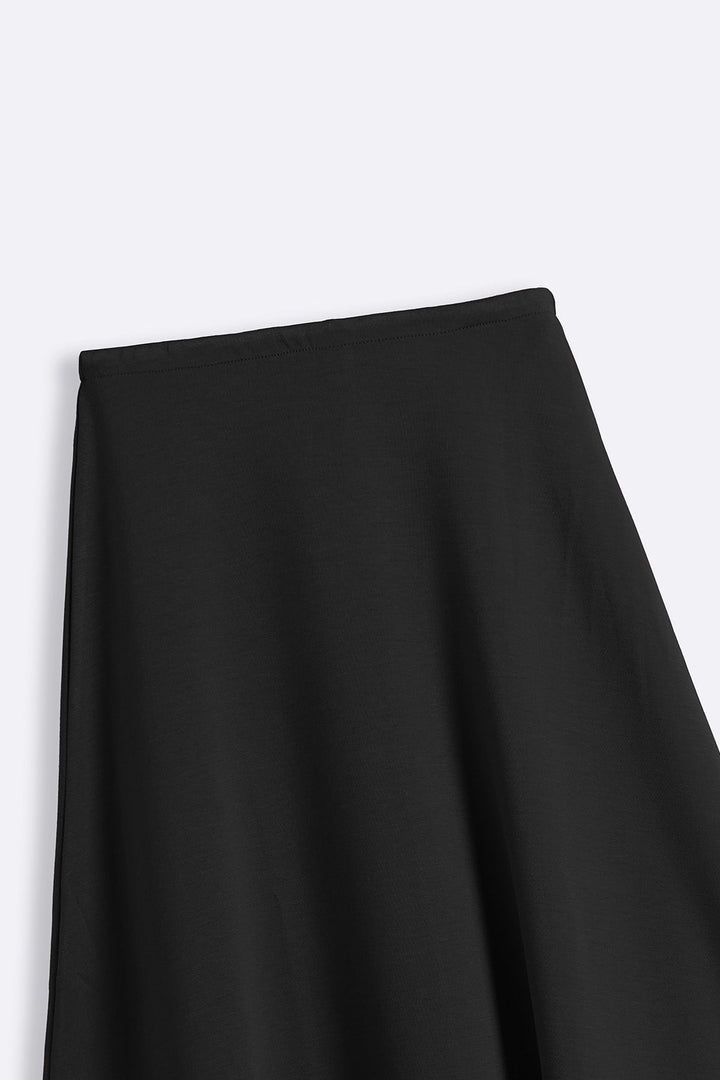 BLACK CASUAL EVERYDAY SKIRT
