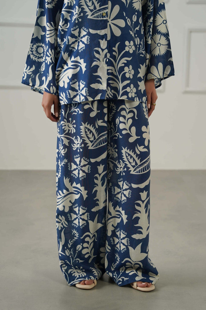 BLUE BUKETAN LONG PANTS
