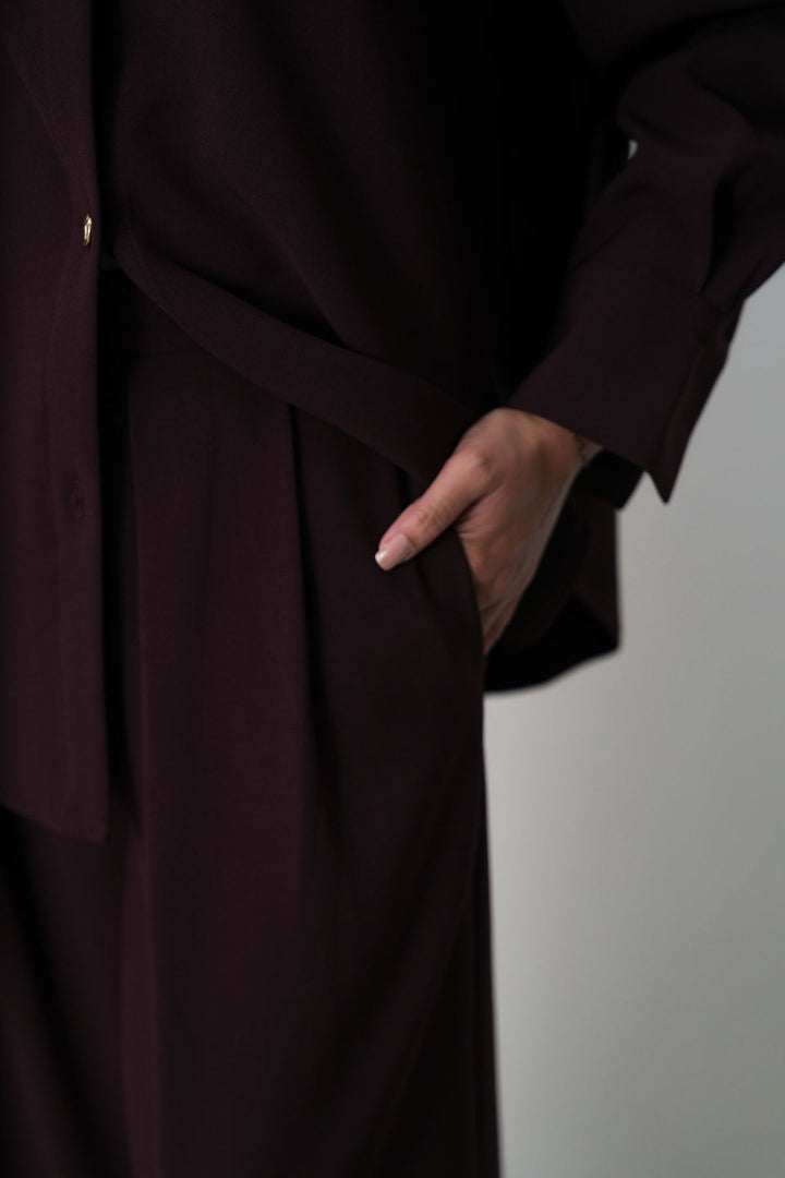 WINE FLOW PLEATED PANTS